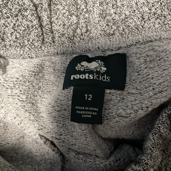 Kids Roots Sweatpants - Picture 3 of 3